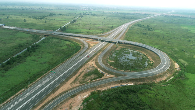 Progres Pembangunan Jalan Tol Palembang – Indralaya Sudah Mencapai 97,47% Progres Pembangunan Jalan Tol Palembang – Indralaya Sudah Mencapai 97,47%