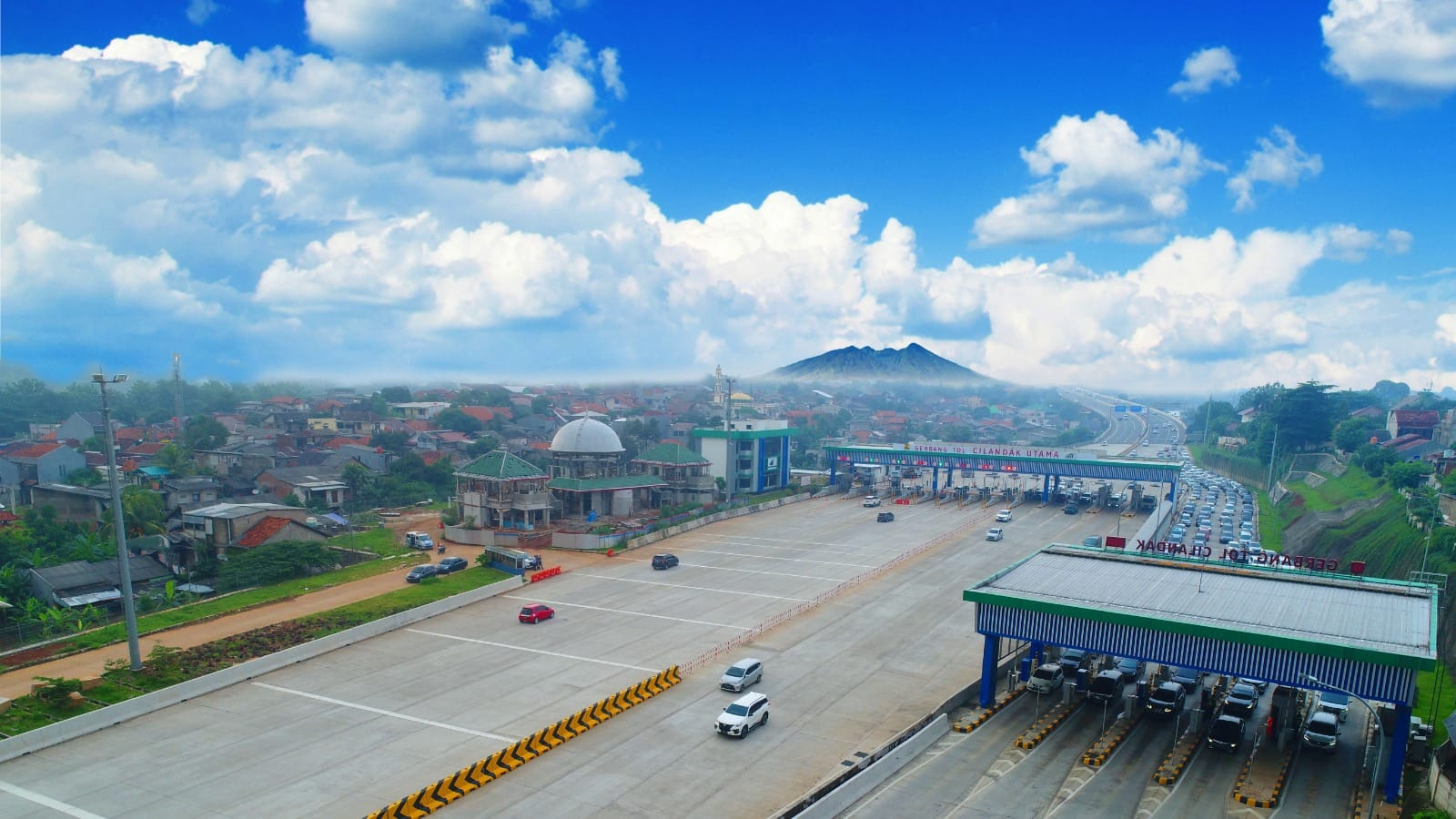 Bayar Tol Sistem Terbuka Optimalisasi Layanan Transaksi di Jalan tol