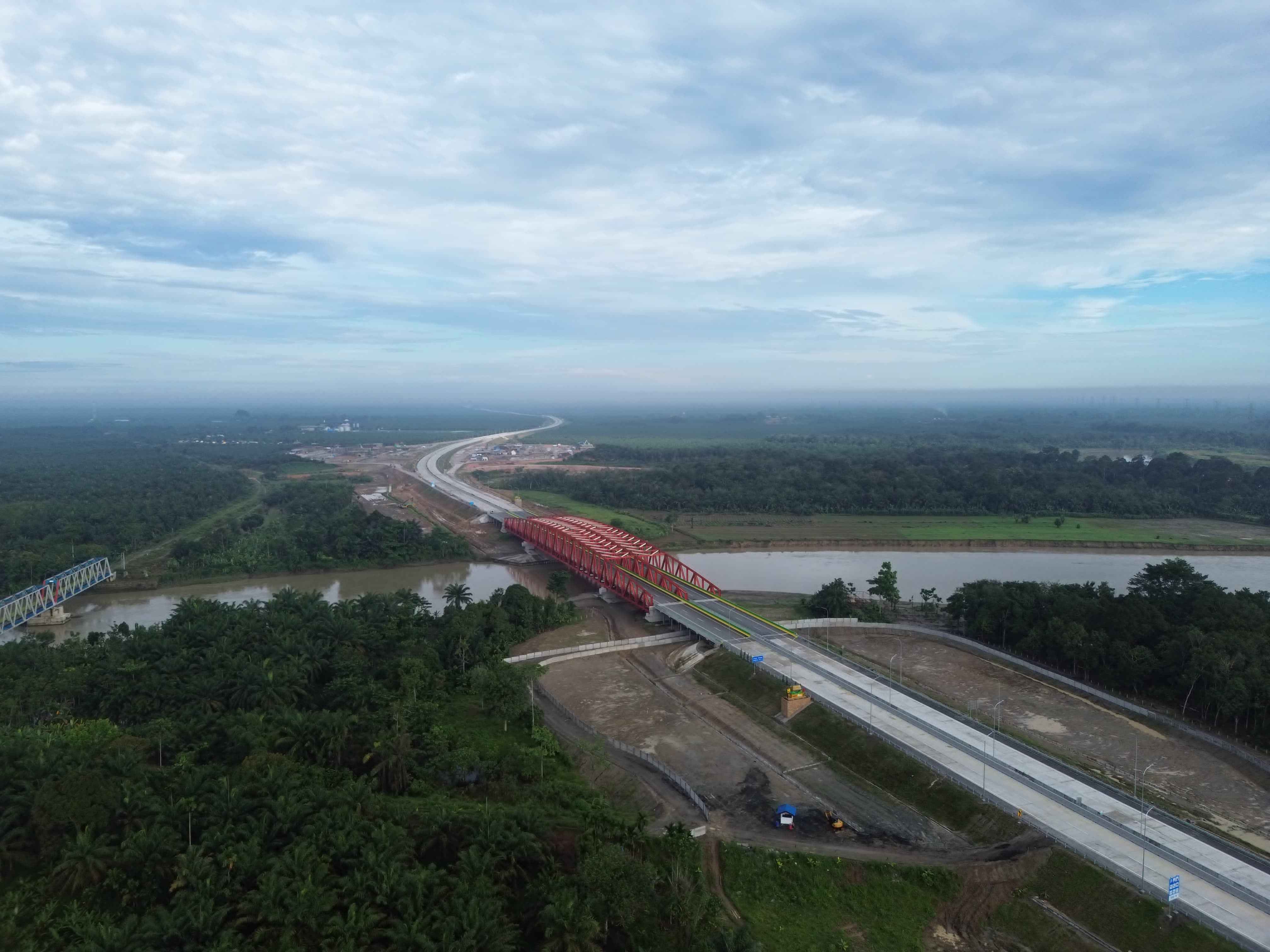 Capai Progres Tahap Akhir Konstruksi, Seksi 2 Tol Semarang - Demak Rampung Akhir Tahun 2022
