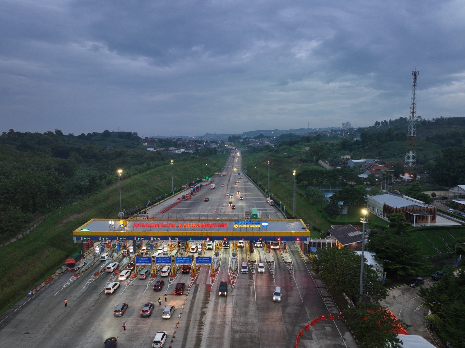 Kesiapan Jalan Tol Semarang - Batang dalam Masa Libur Natal 2024 dan Tahun Baru 2025