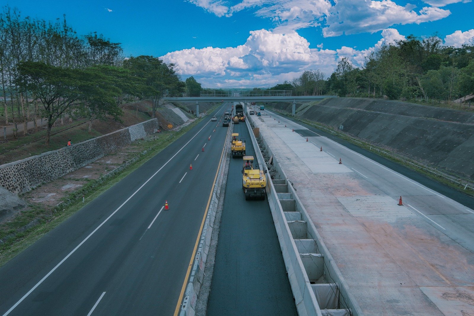 Pembangunan Jalan Tol Probolinggo - Banyuwangi Tahap 1, Lengkapi Jaringan Tol Trans Jawa